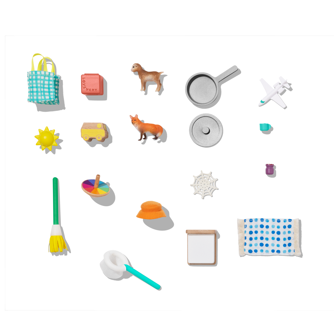 Montessori Language Objects (set of 18)